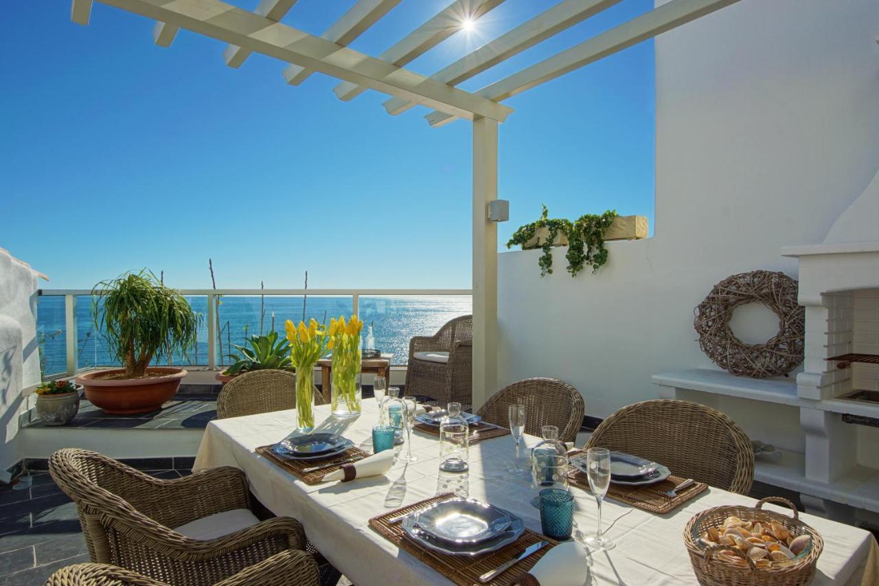 Casa Latino - Oceanfront - Luxury & Charming Villa- Jacuzzi At Rooftop By Dreamvillasalbufeira Exterior photo